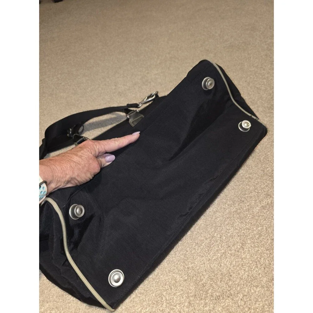 BAGGALLINI Soho-style Duffel Weekender Tote Bag Black Luggage EUC
